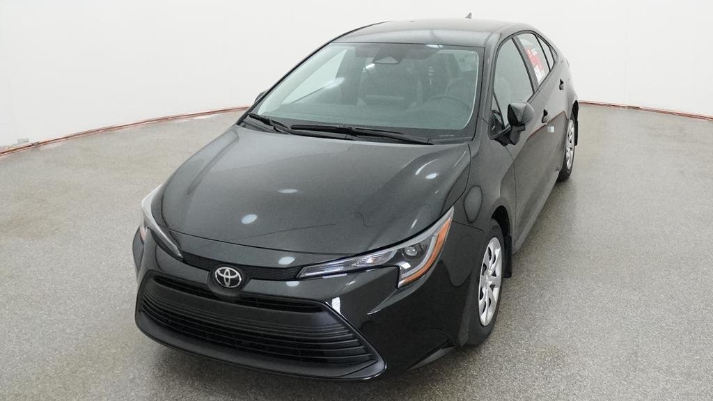 New 2027 Inked Toyota LE image 20