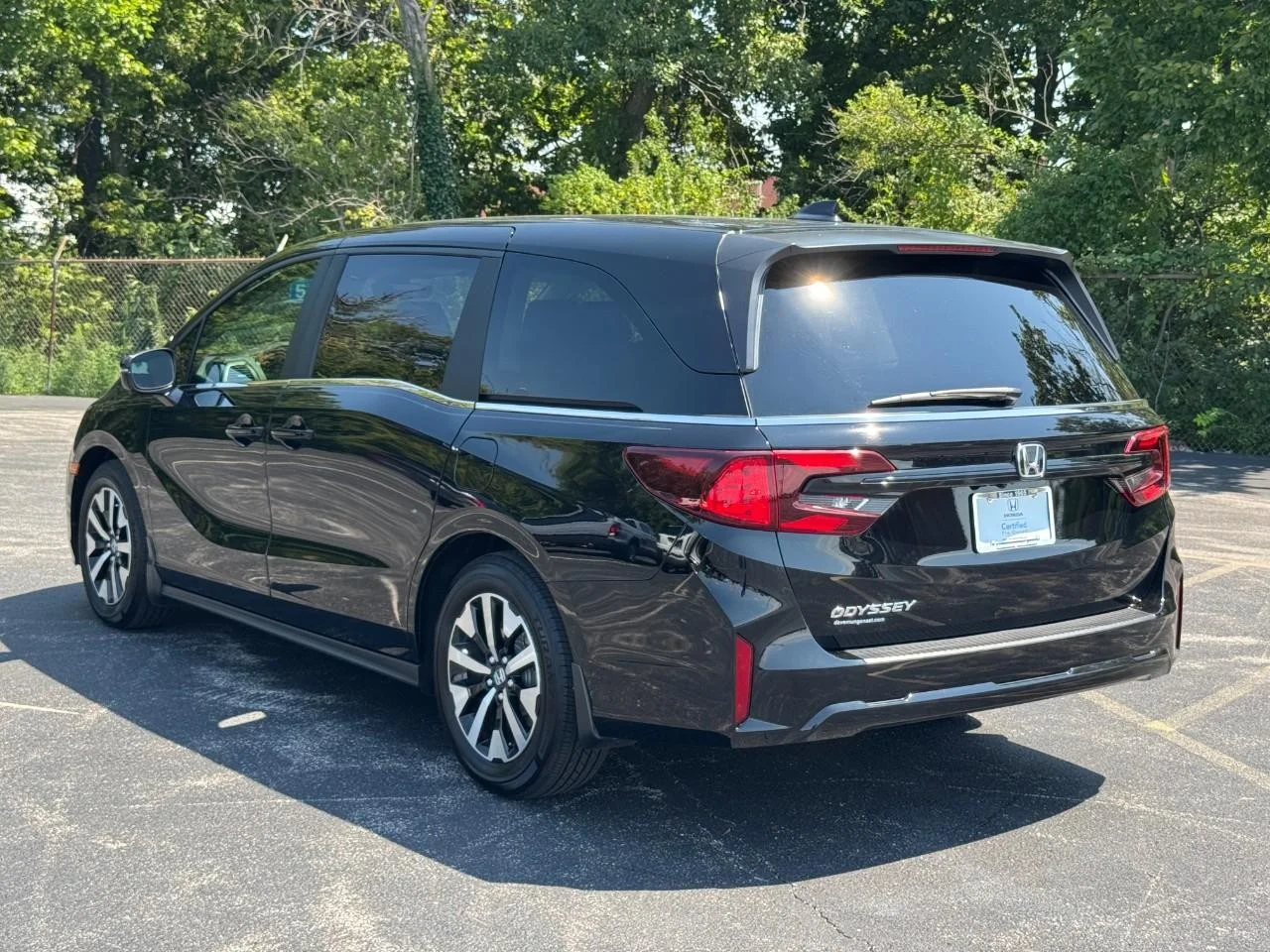 2026 Honda Odyssey EX-L - Photo 7