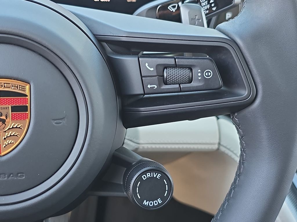 Used 2025  Porsche 4 image 21