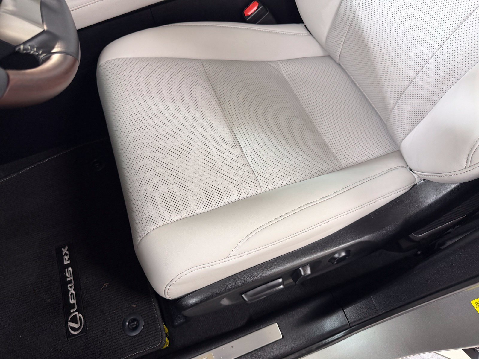 Used 2022 Silver Lexus 350 image 36