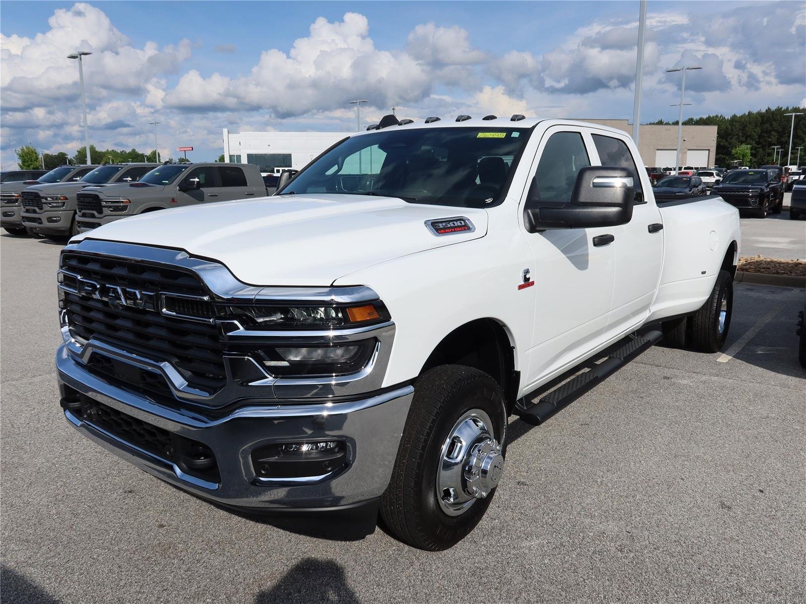 New 2026 Bright White Clear-Coat Exterior Paint RAM Tradesman image 3