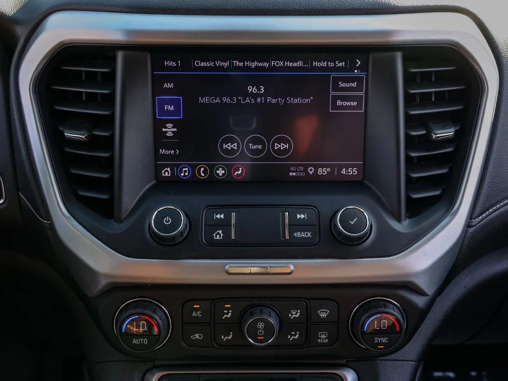 Used 2022 Gray GMC SLE image 29