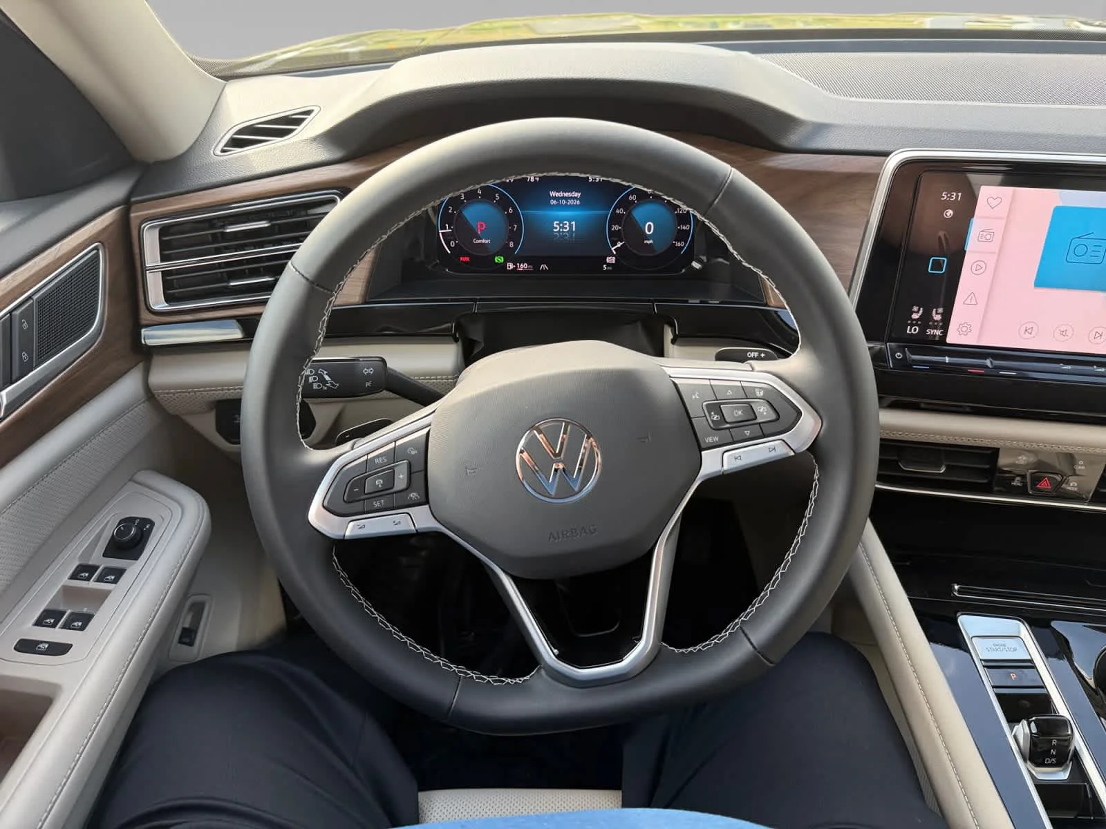 New 2026 Avocado Green Pearl Volkswagen 2.0T SE w/Technology image 13