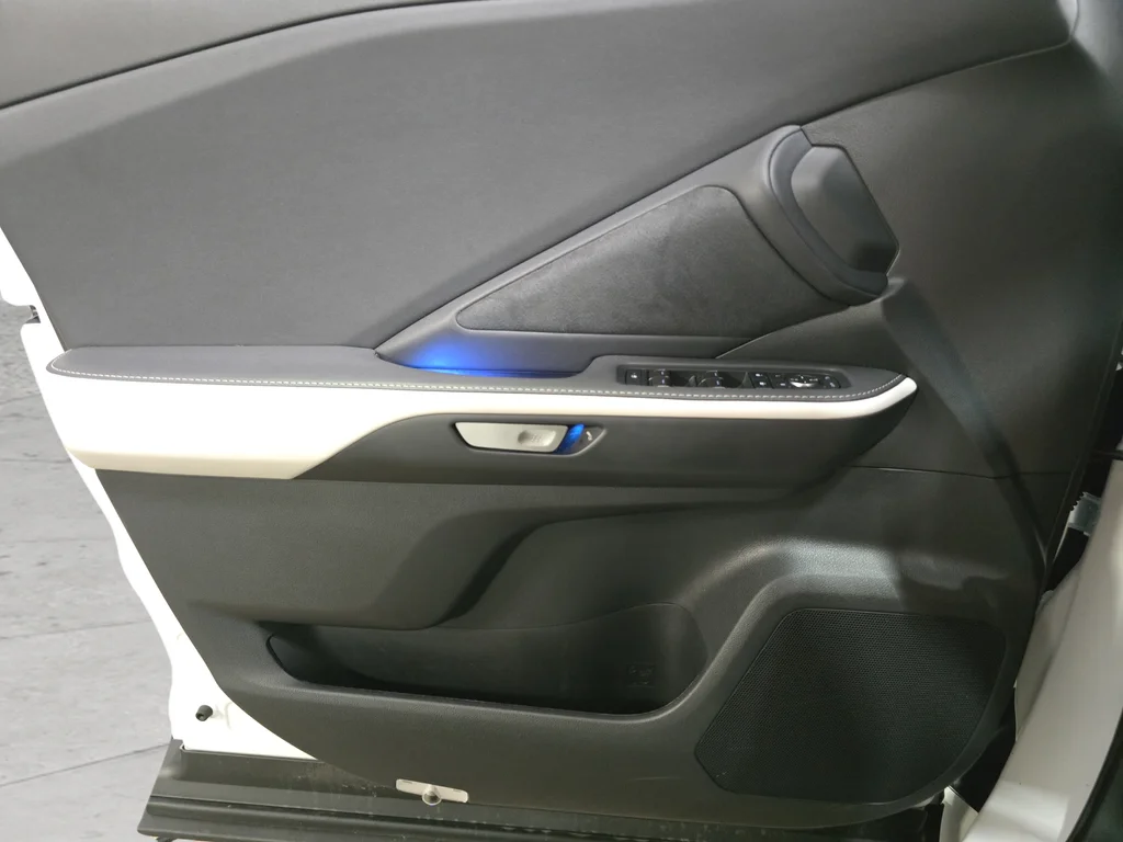 Used 2025 Beige Lexus 500h F SPORT Premium image 29