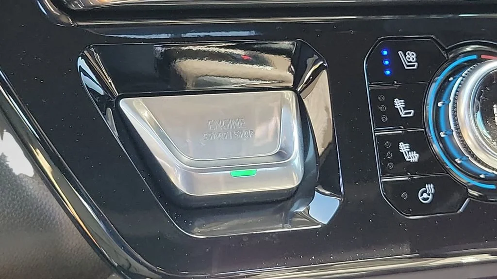 New 2026 Glacier White Tricoat GMC Denali image 27