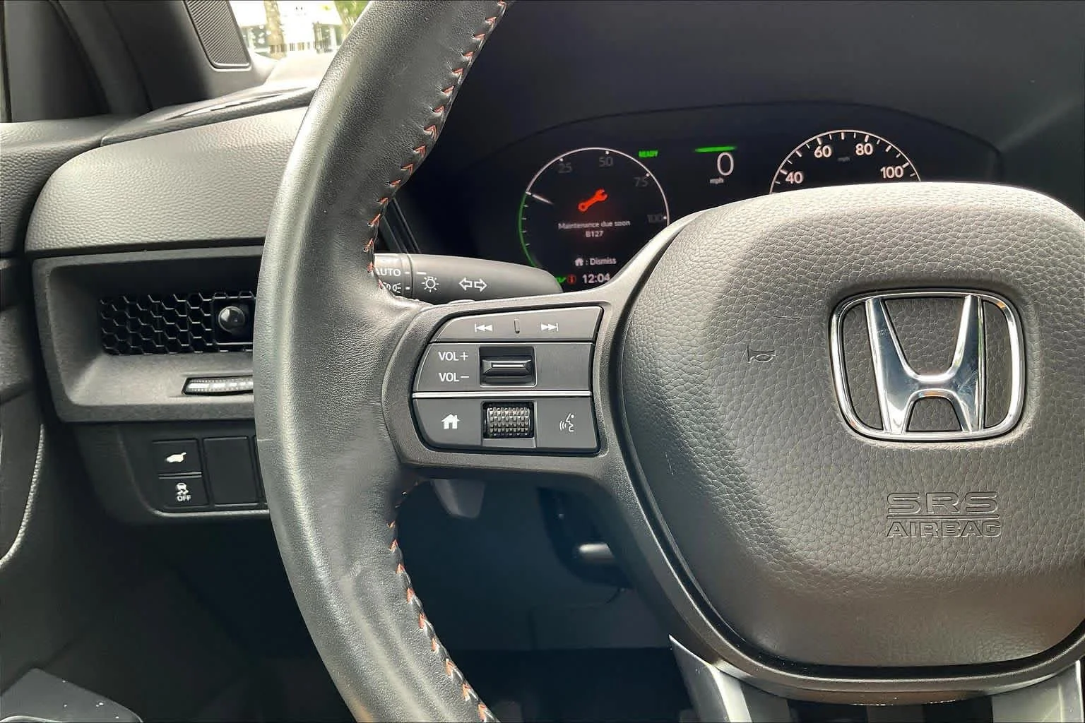 Certified Used 2024 Platinum White Pearl Honda Sport-L image 24