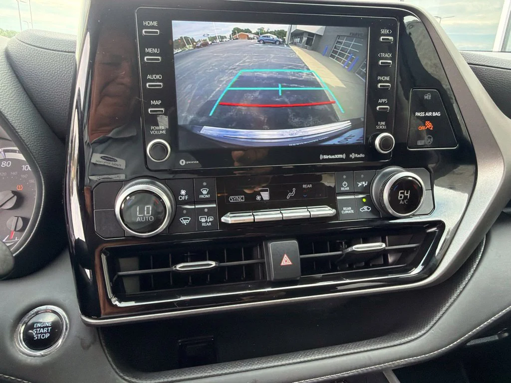 Used 2022 Magnetic Gray Metallic Toyota LE image 19