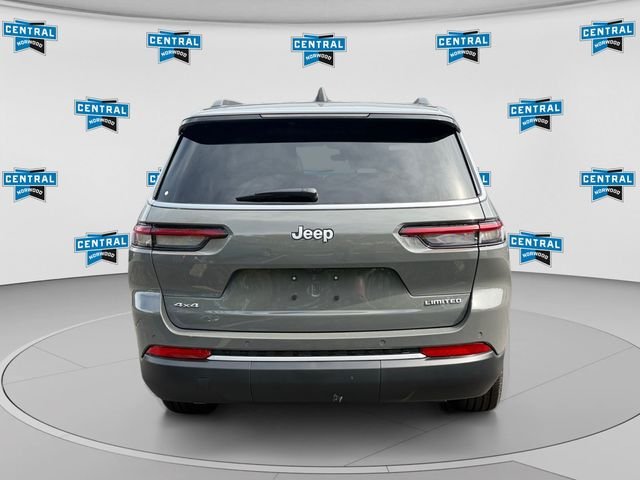 New 2027 Sting-Gray Clear-Coat Paint Jeep Limited image 4