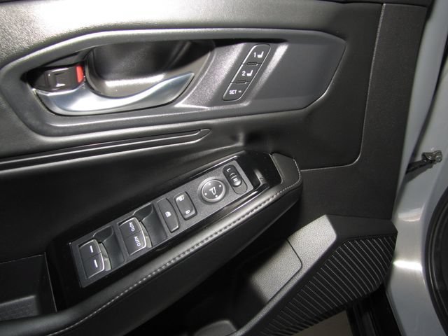 Certified Used 2024 Urban Gray Pearl Honda Touring image 42