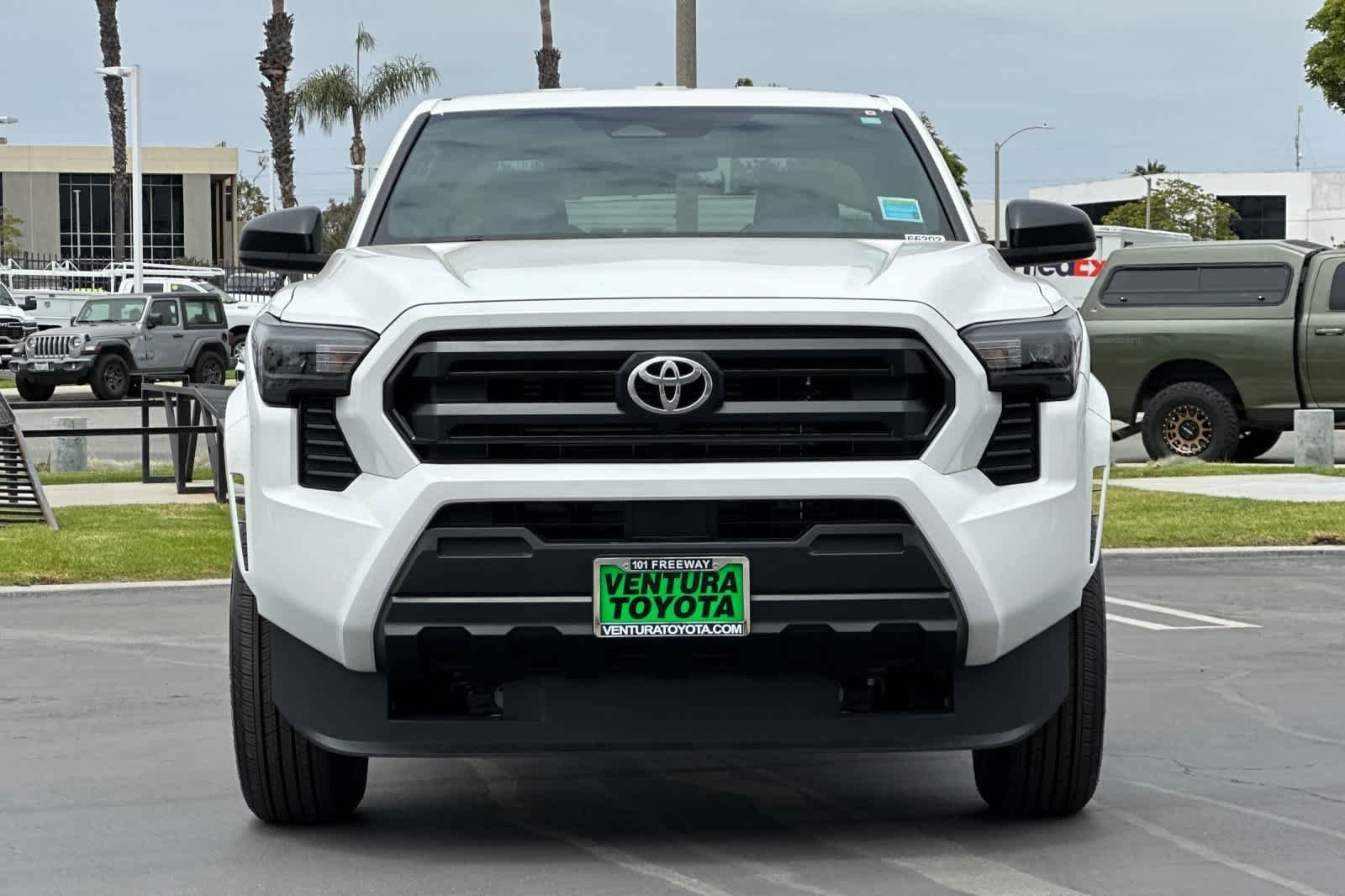 New 2026 Ice Cap Toyota  SR image 9