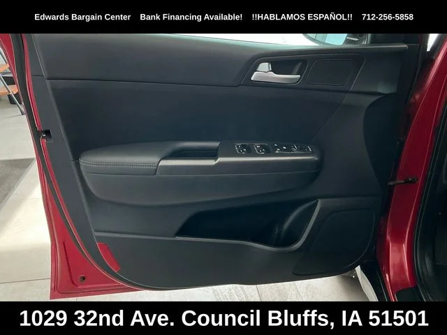 Used 2021 Red Kia LX image 17