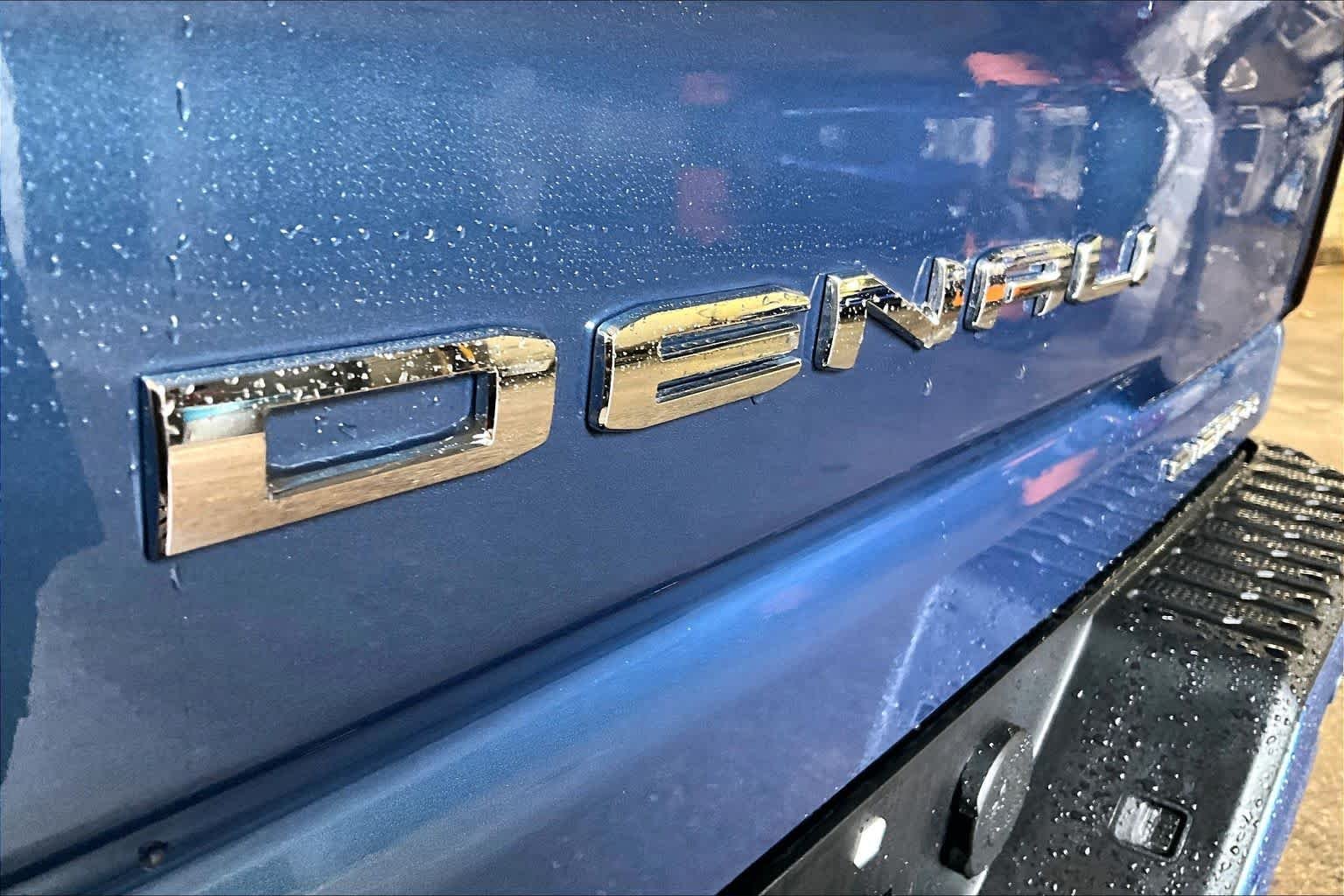 Used 2026 Downpour Metallic GMC Denali Ultimate image 10