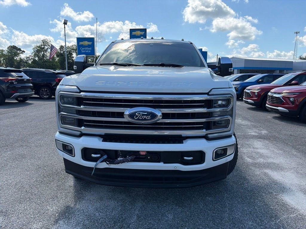 Used 2024 White Ford Limited image 8