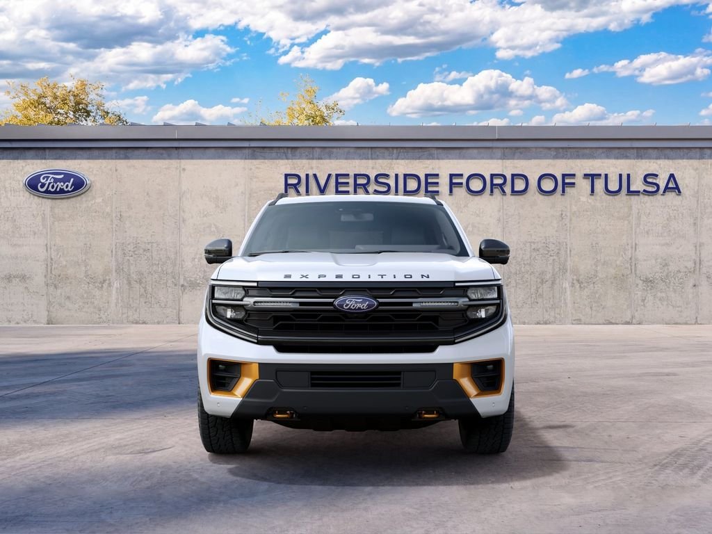 New 2027 Star White Metallic Tri-Coat Ford Tremor® image 7