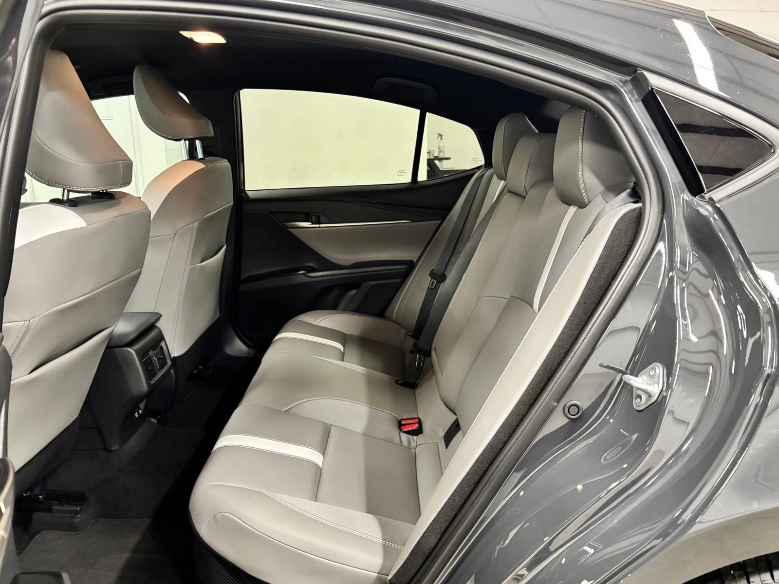 Used 2026  Toyota SE image 19
