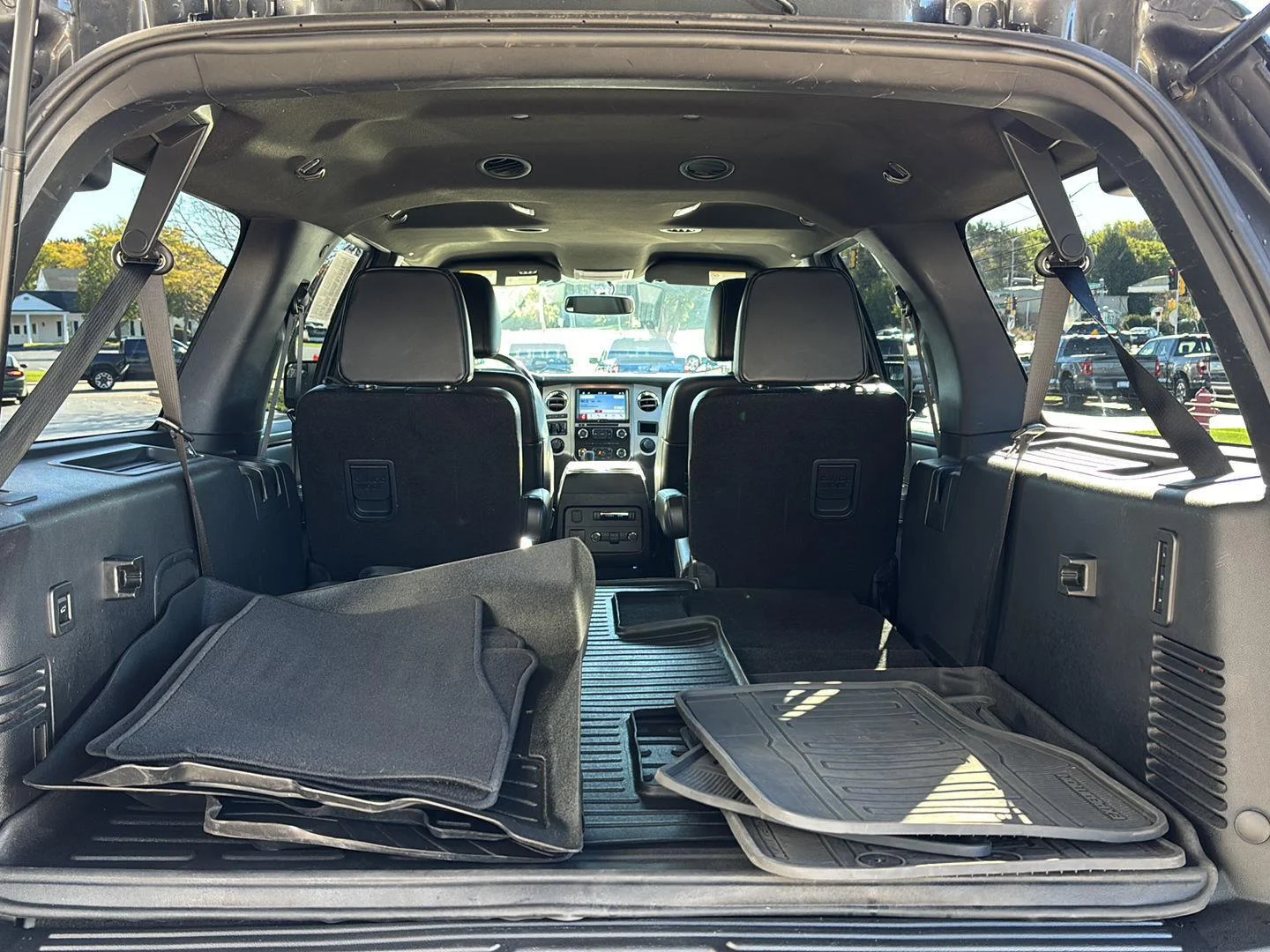 Certified Used 2017 Magnetic Ford XLT image 25