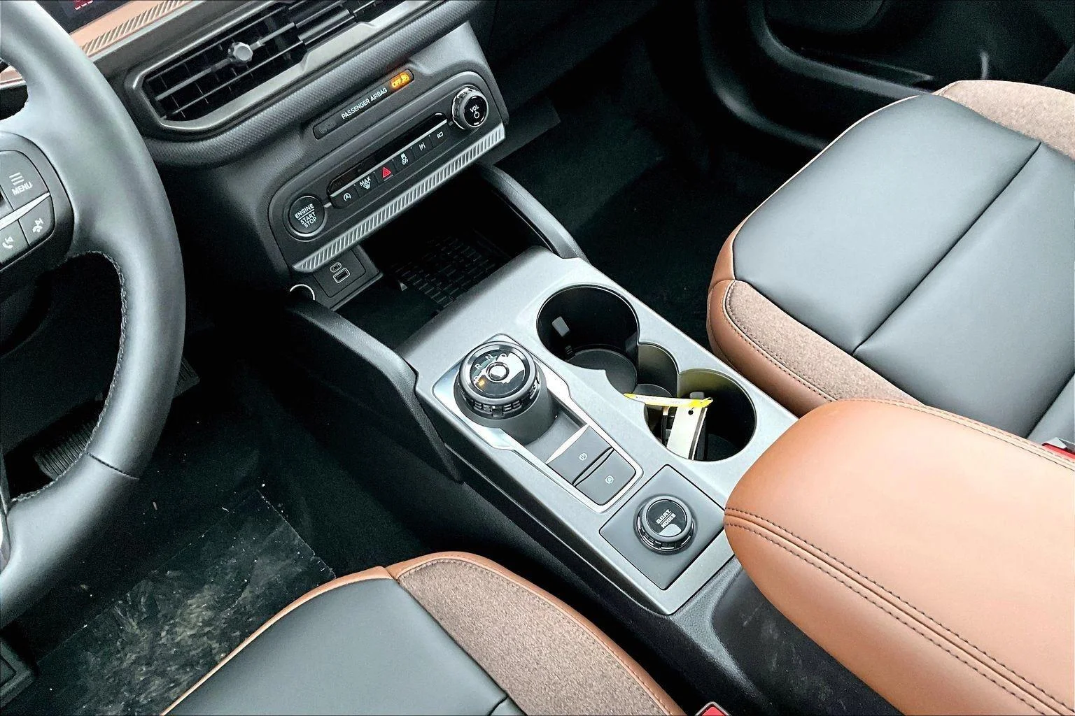 New 2025 Azure Gray Metallic Tri-Coat Ford Outer Banks® image 12