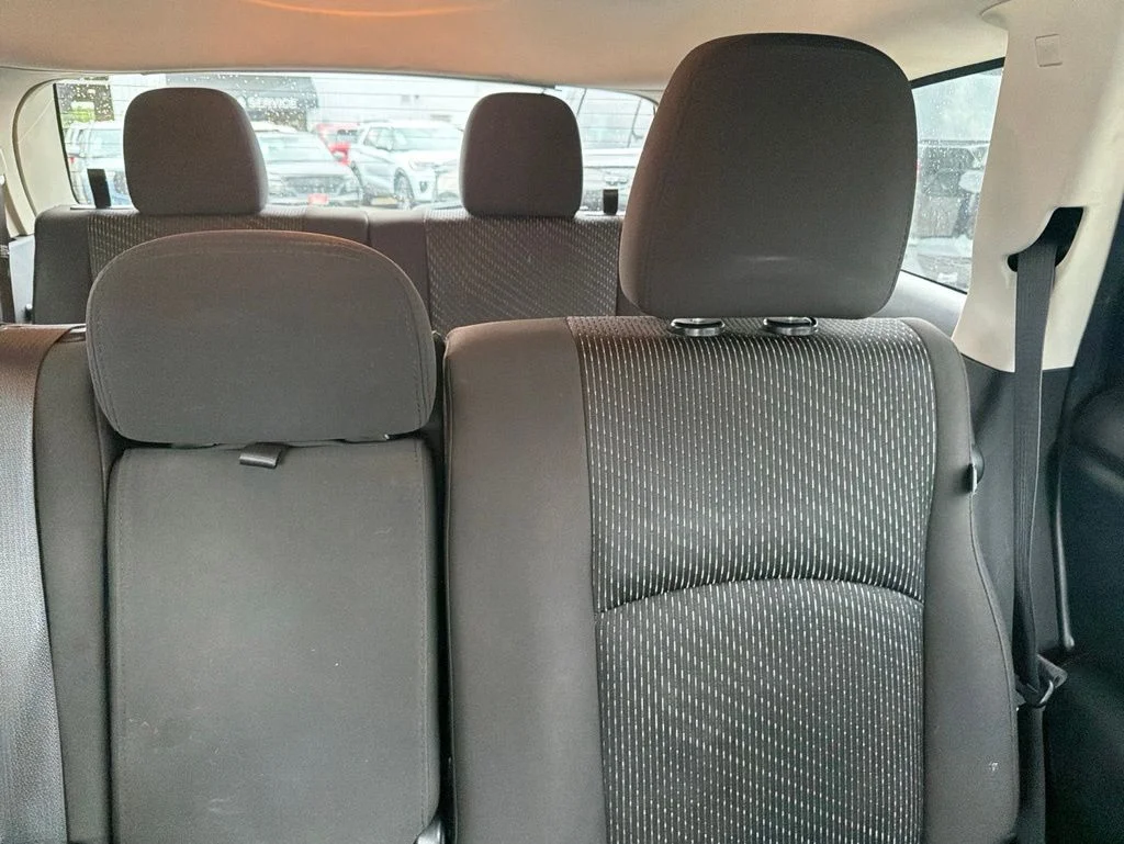 Used 2017 Gray Dodge SE image 17