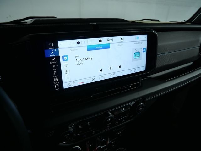 Used 2024 White Jeep Rubicon 4xe image 20
