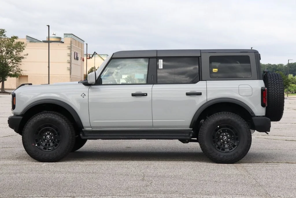 New 2026 Avalanche Gray Ford Outer Banks® image 6