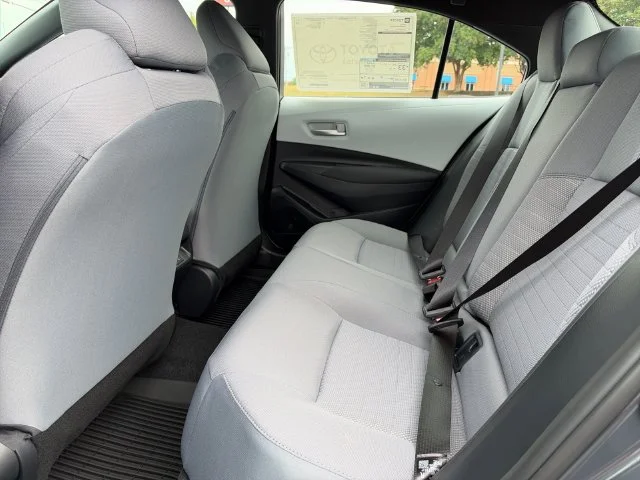 New 2027 Underground Toyota SE image 8