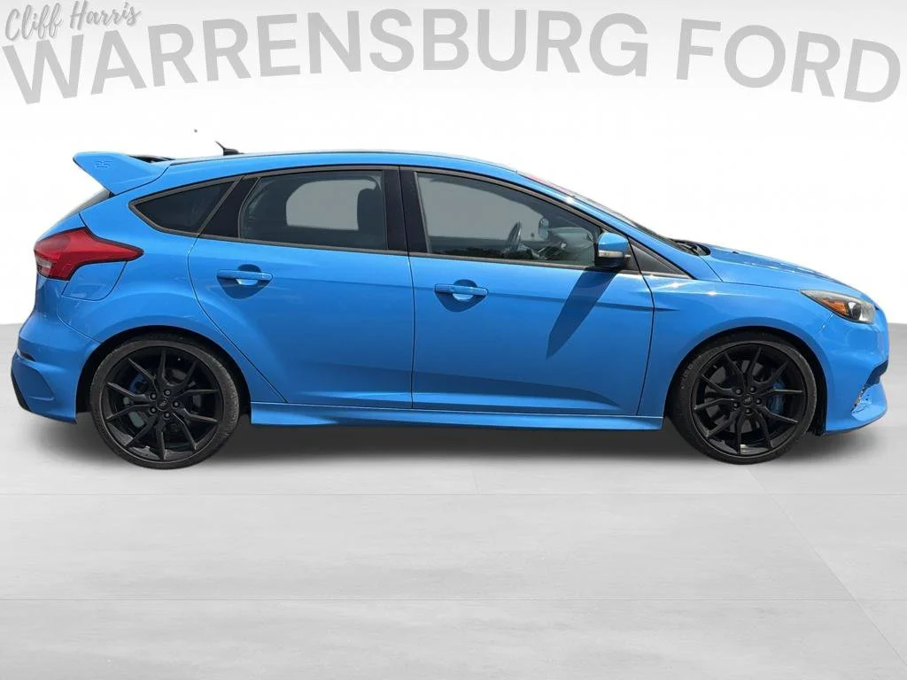 Used 2017 Nitrous Blue Ford RS image 8