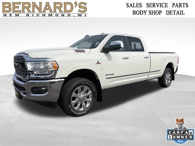 2022 RAM 3500 Limited 4X4 Crew Cab LWB's photo