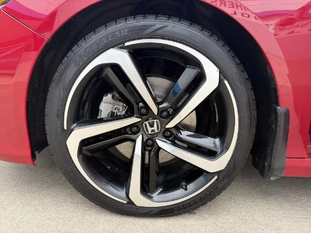 Used 2020 Red Honda Sport image 19