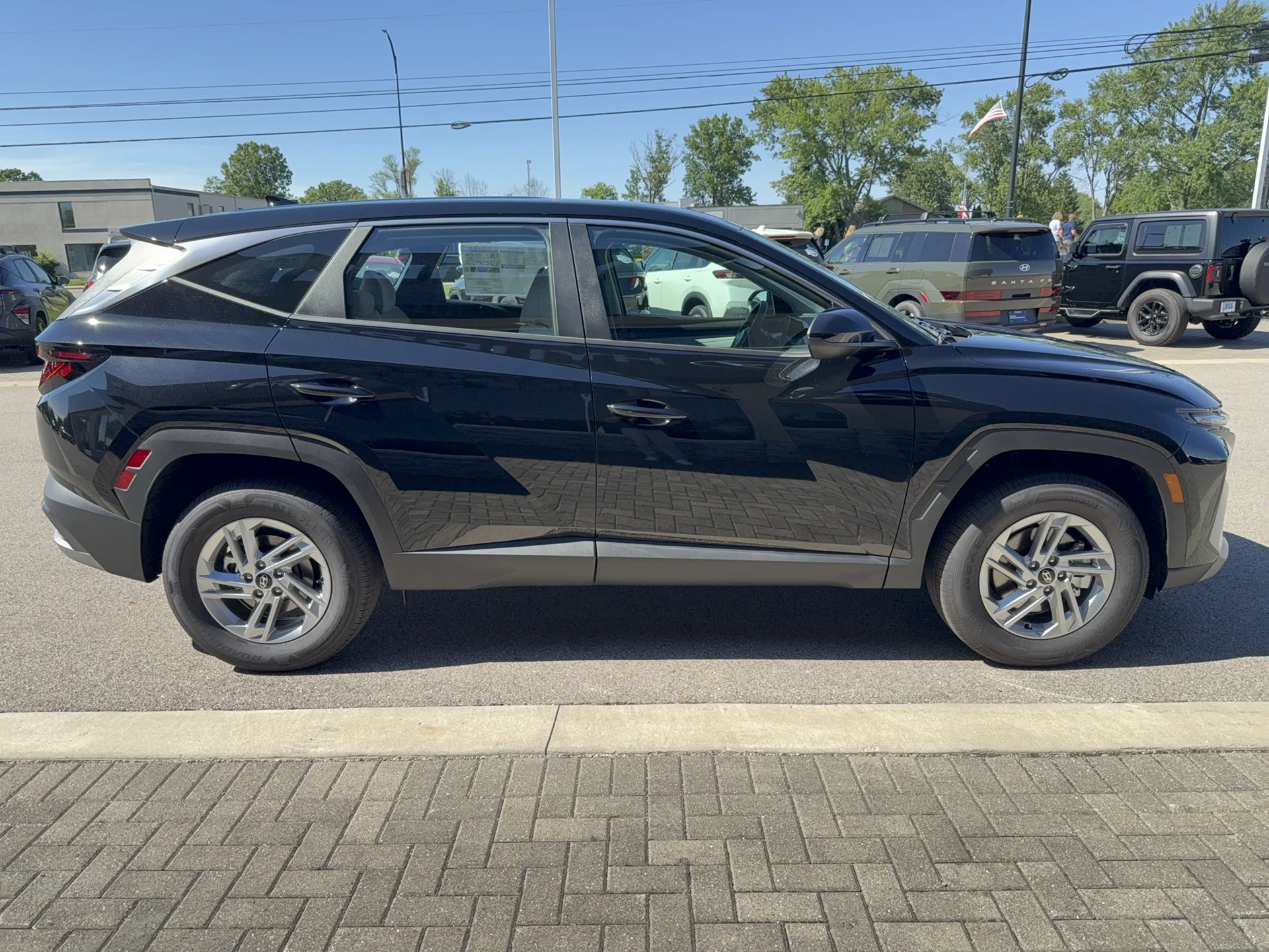 New 2026 Phantom Black Pearl Hyundai SE image 7