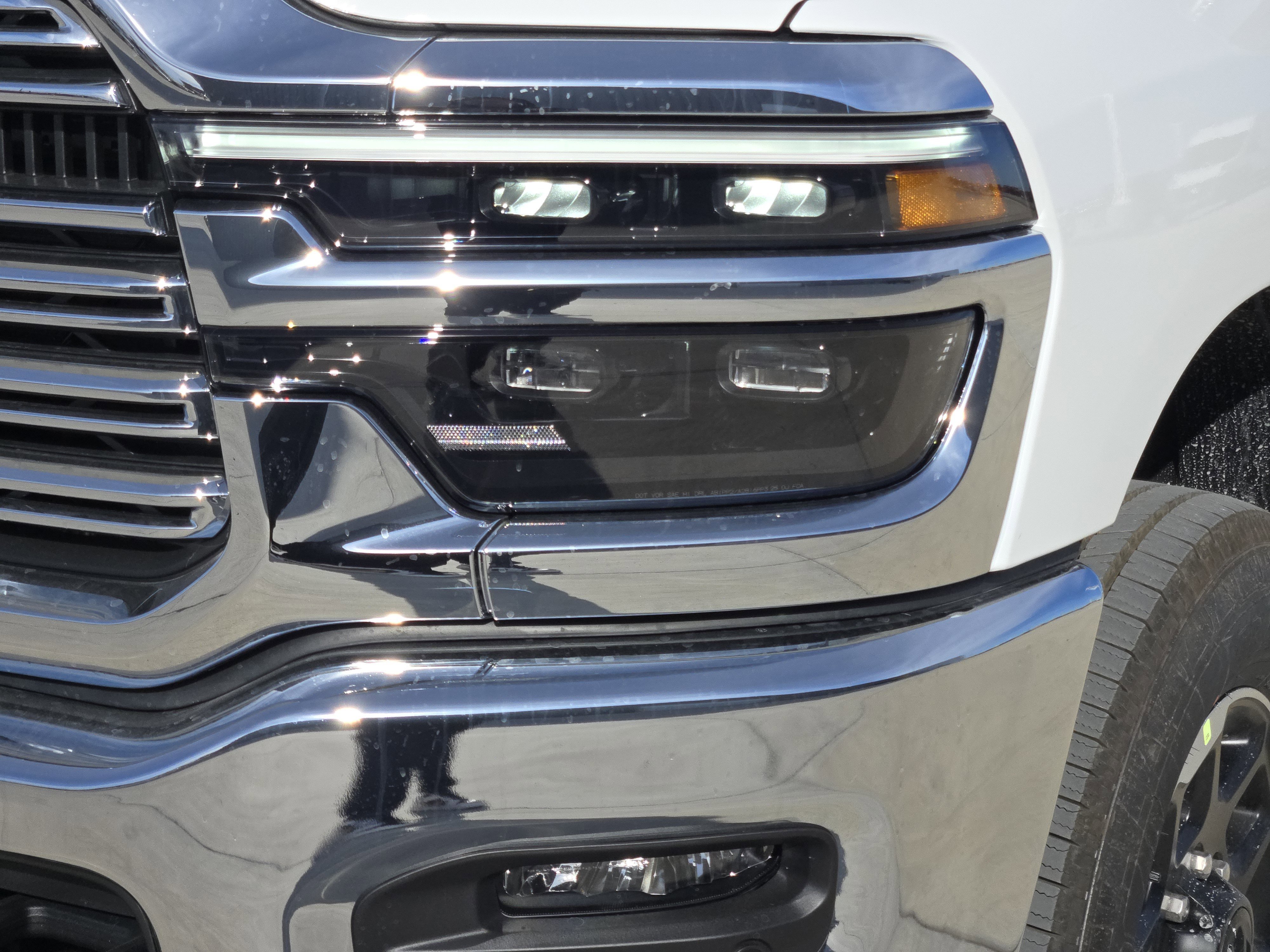 New 2026 Bright White Clear-Coat Exterior Paint RAM Laramie image 7