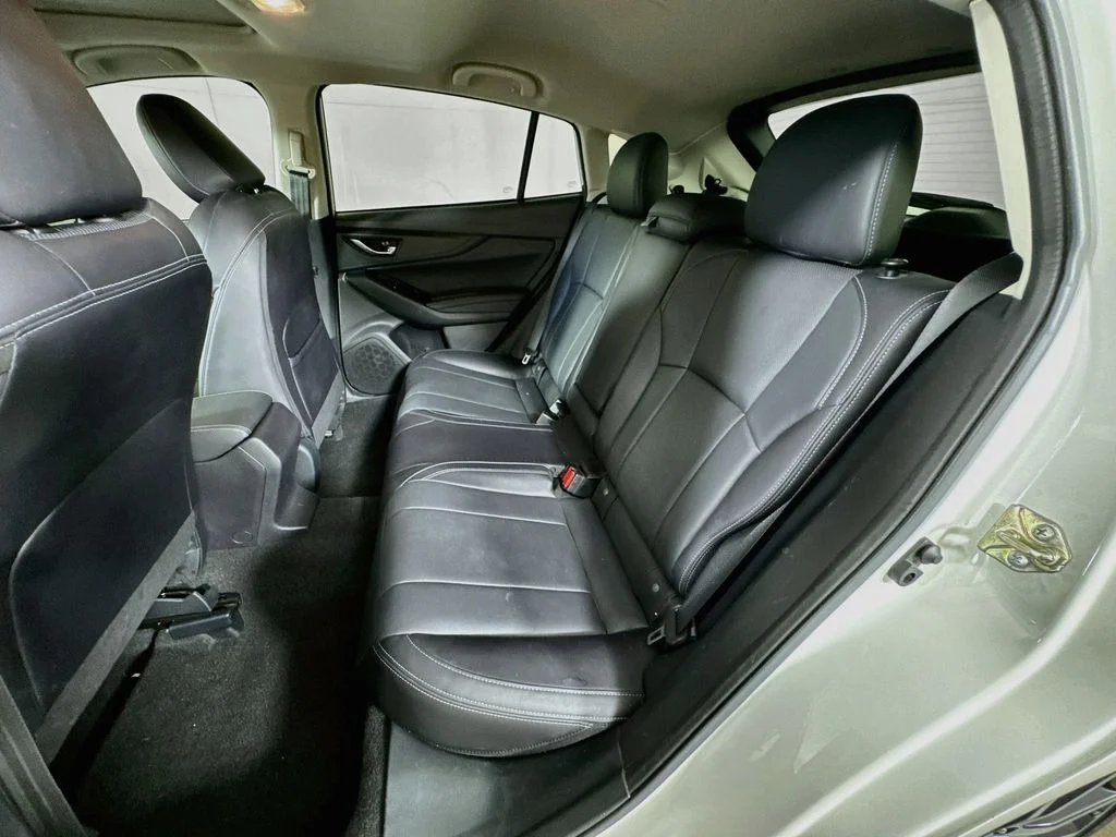 Used 2017 White Subaru 2.0i Limited image 30