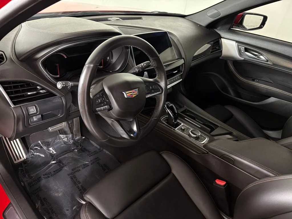 Used 2024 Velocity Red Cadillac V-Series image 17
