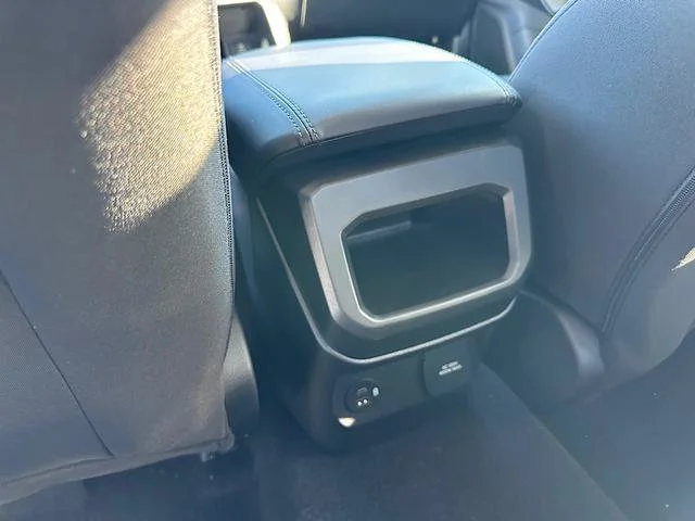New 2026 Marsh Gray Ford XLT image 18
