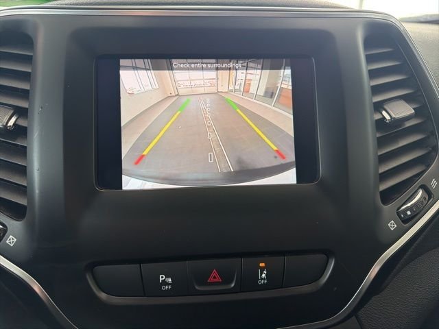 Certified Used 2020 White Jeep Latitude Plus image 20