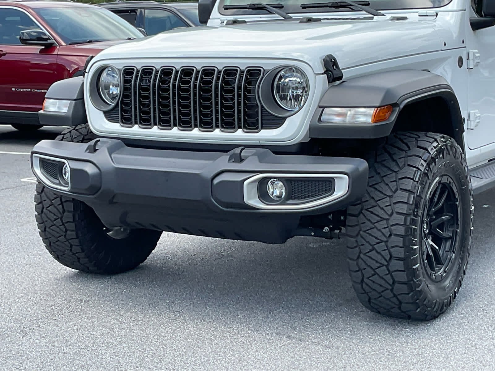 Used 2025 Bright White Clearcoat Jeep Sport image 10