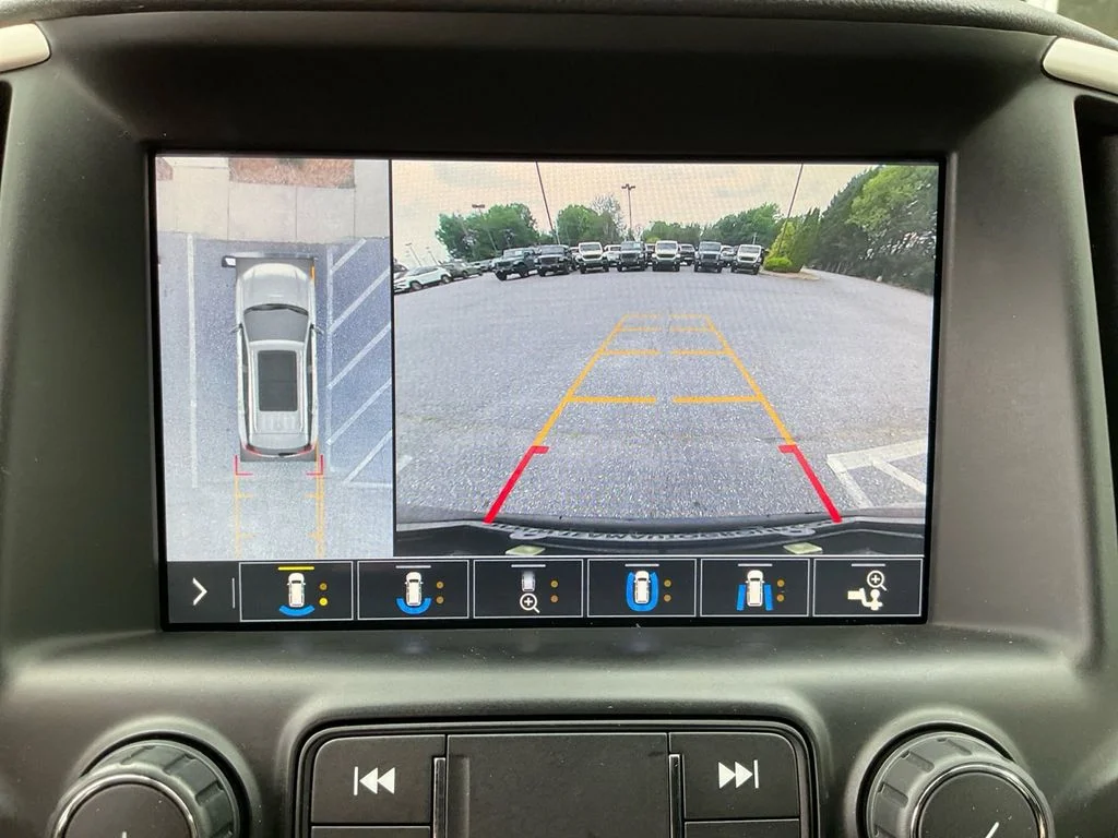 Used 2020 Black GMC Denali image 21