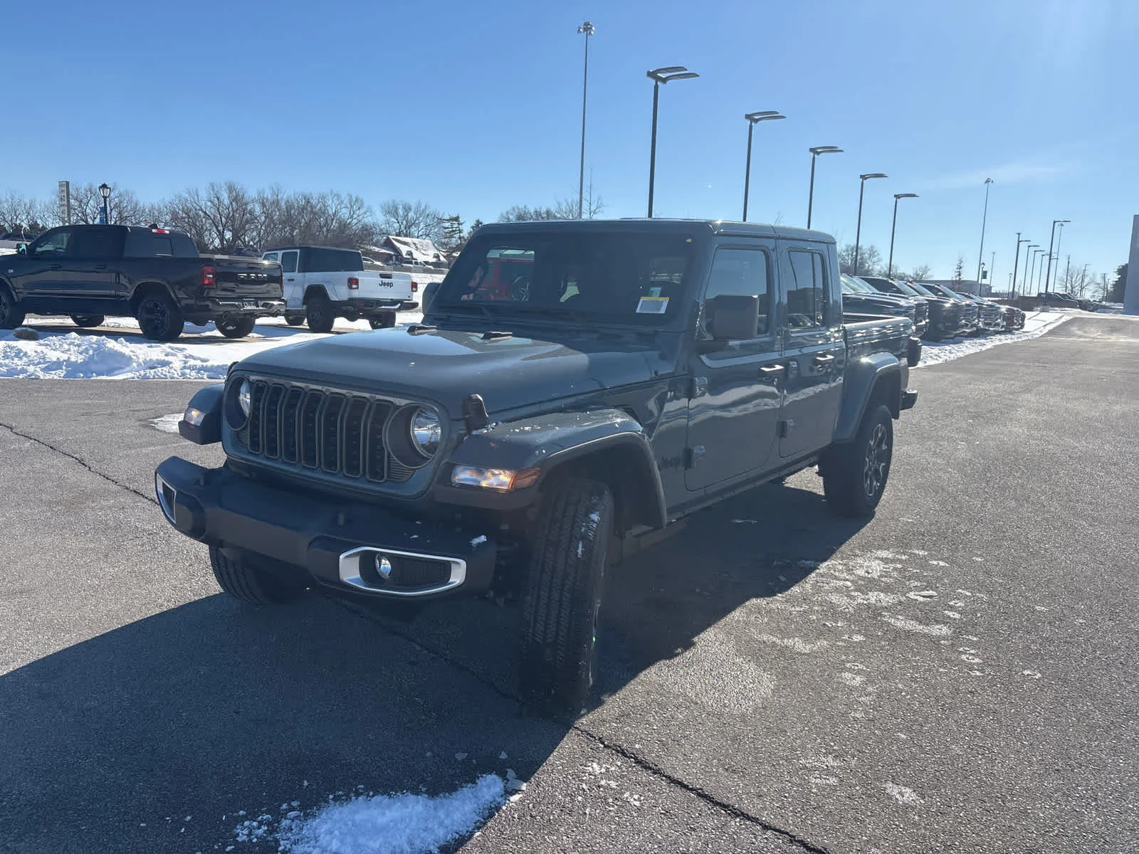 New 2026 Anvil Clear-Coat Exterior Paint Jeep Sahara image 4