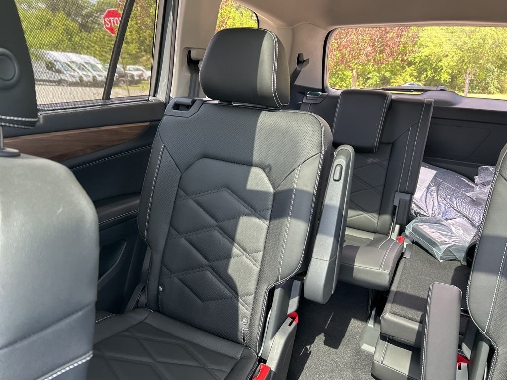New 2026 Gray Volkswagen 2.0T SE w/Technology image 12
