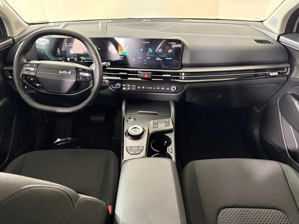New 2027 Wolf Gray Kia S image 38
