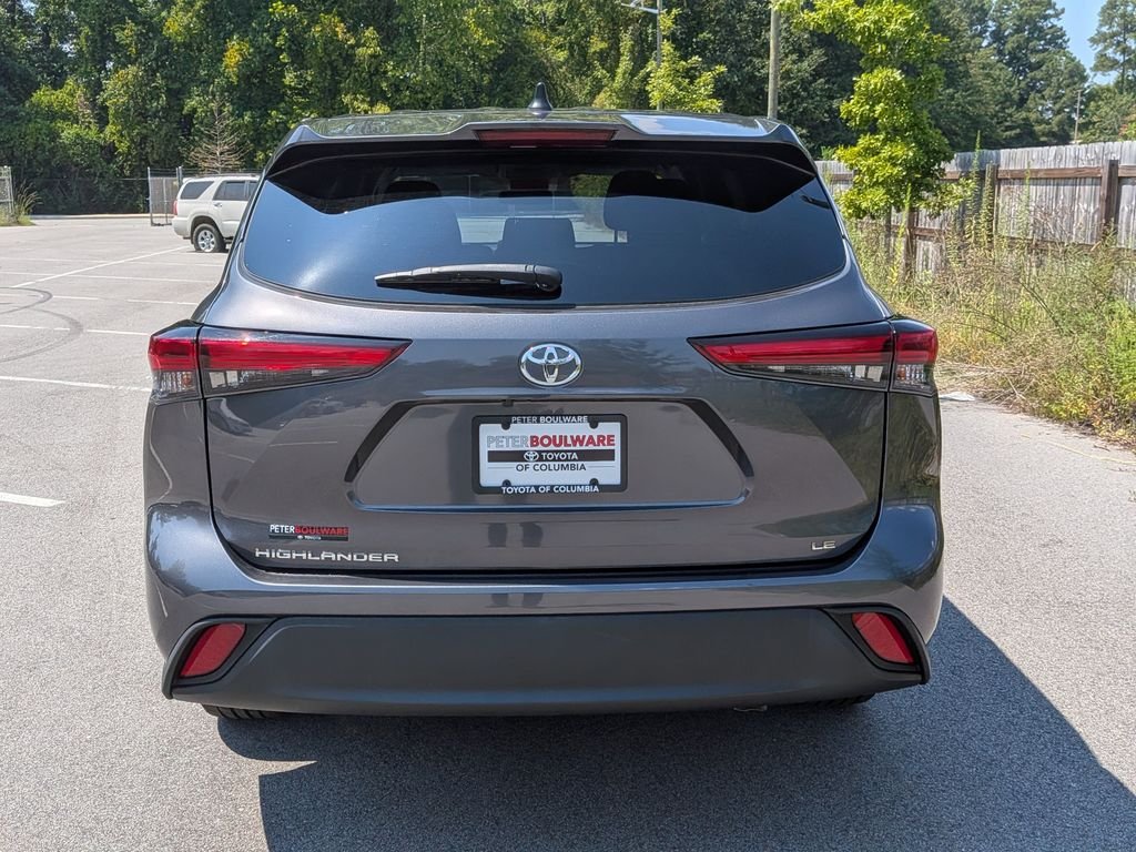 Used 2023 Gray Toyota LE image 5