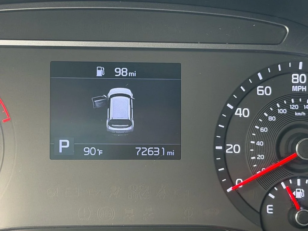 Used 2022 Gray Kia LX image 26
