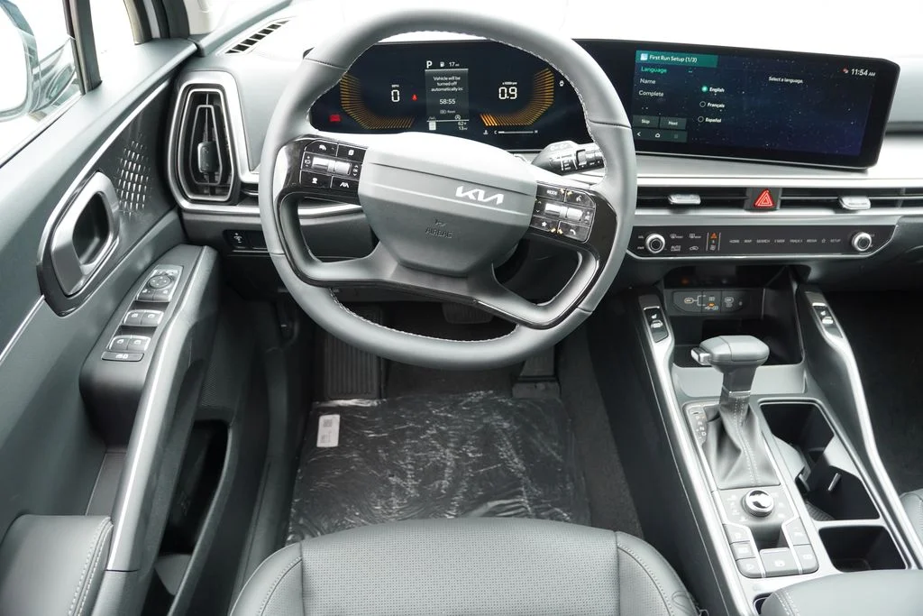 New 2026 Glacial White Pearl Kia S image 13
