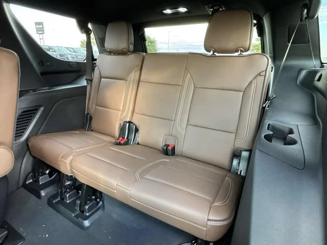 2026 Chevrolet Tahoe High Country - Photo 12