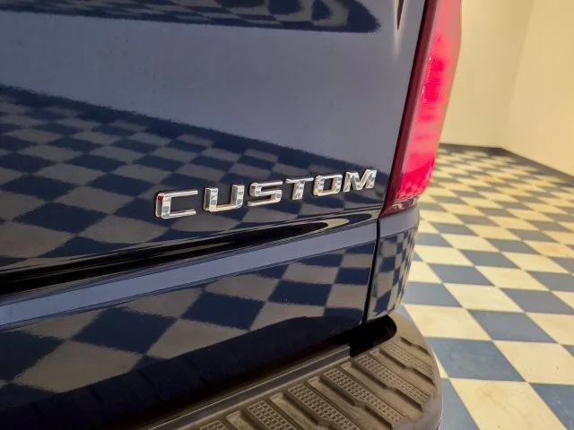 Used 2022 NORTHSKY BLUE METALLIC Chevrolet Custom image 7