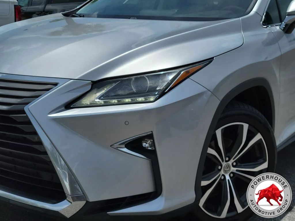 Used 2017 Silver Lexus 350 image 9
