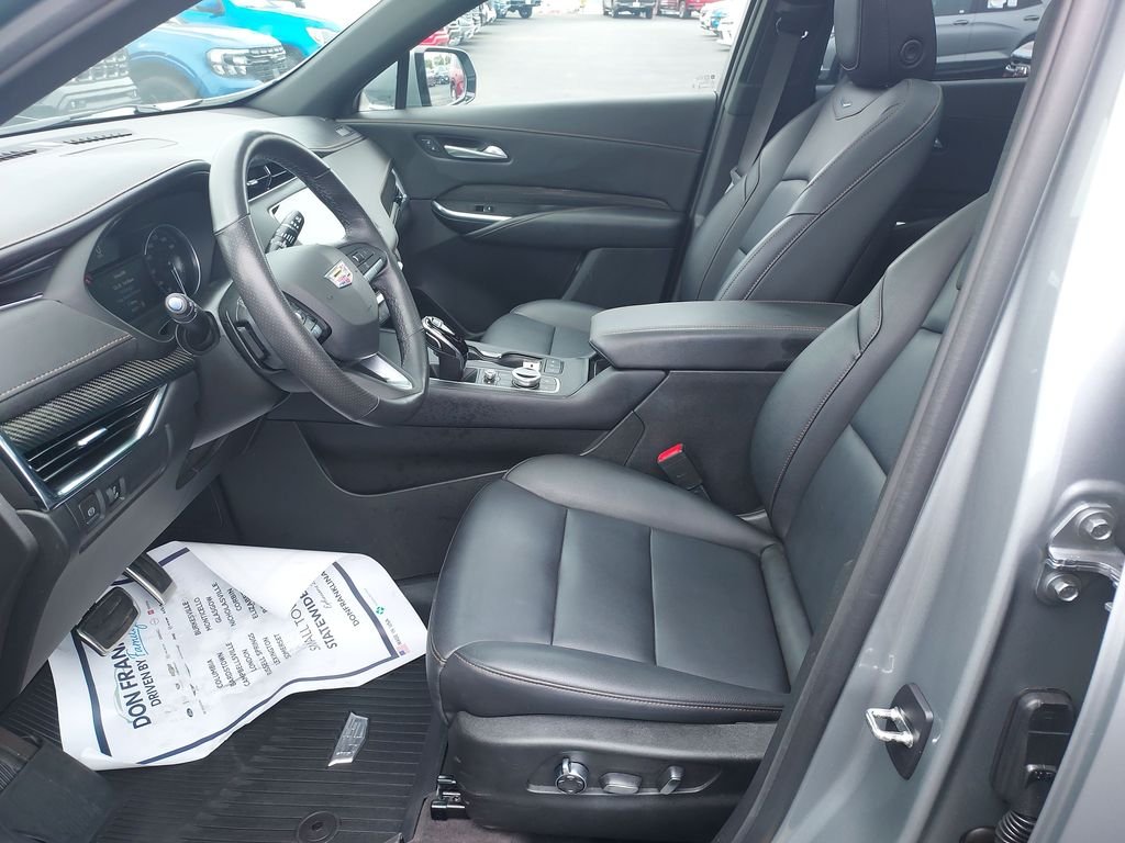 Used 2023 Silver Cadillac Sport image 13