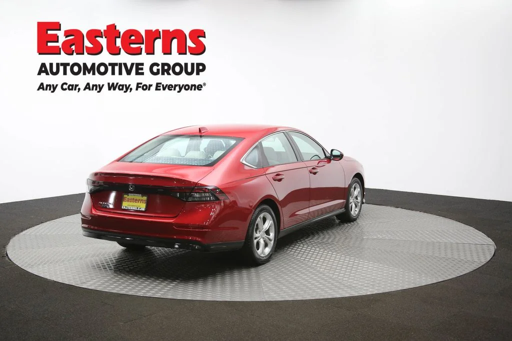 Used 2023 Red Honda LX image 36
