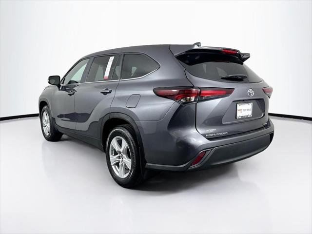 Certified Used 2024 MAGNETIC GRAY MET. Toyota  image 12