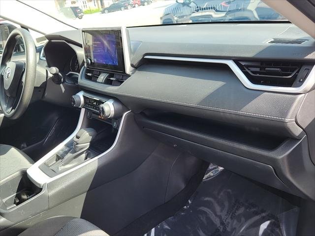 Certified Used 2025 ICE CAP Toyota  image 30