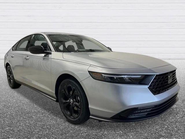 2025 Honda Accord SE - Photo 8